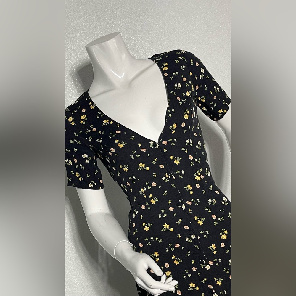 Reformation Black and White Puff Sleeve Midi Sundress - Picture 5 of 12